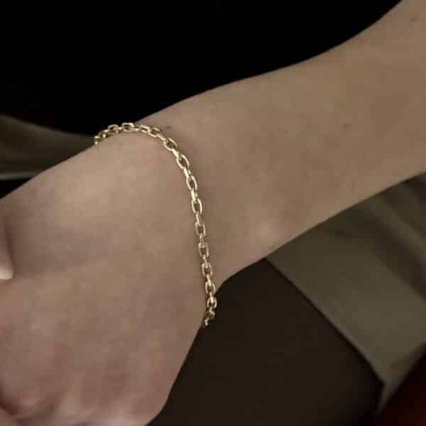 Elegant anker armbånd i 14 karat guld