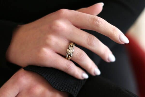 Panser ring, i 14 karat guld m. diamant